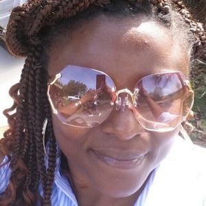 Meet your Posher, Rene